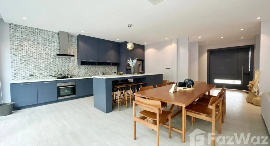 For rent 3 bedrooms villa in Thalang, Phuket
