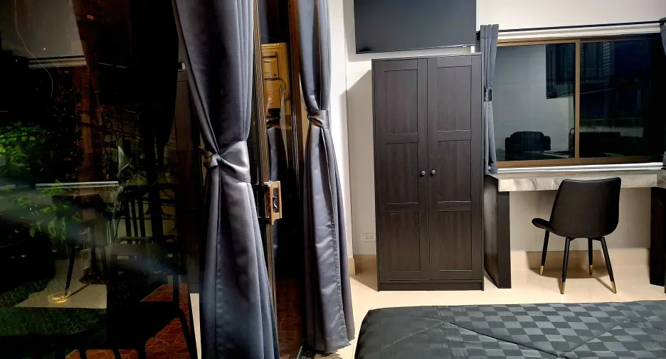 For sale 5 bedrooms apartment in Kathu, Phuket
