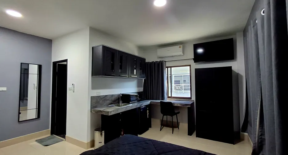 For sale 5 bedrooms apartment in Kathu, Phuket