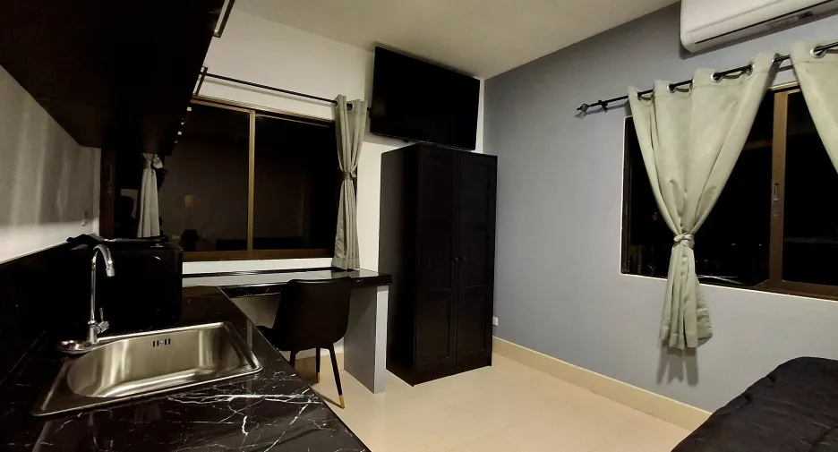 For sale 5 bedrooms apartment in Kathu, Phuket