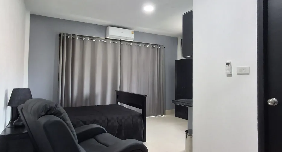 For sale 5 bedrooms apartment in Kathu, Phuket