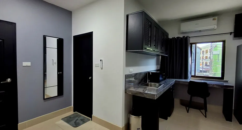 For sale 5 bedrooms apartment in Kathu, Phuket