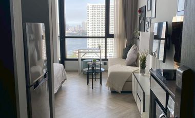 For rent studio condo in Khlong San, Bangkok