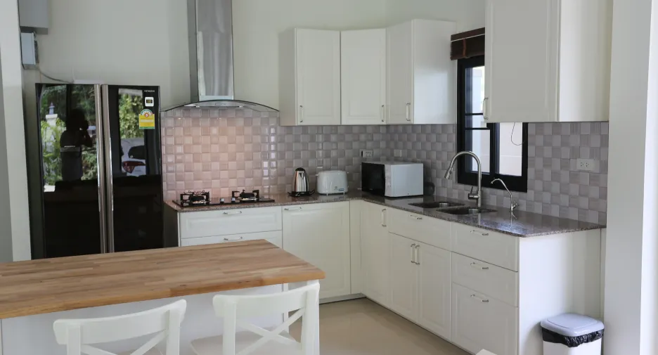 For sale 2 bedrooms villa in Mueang Krabi, Krabi