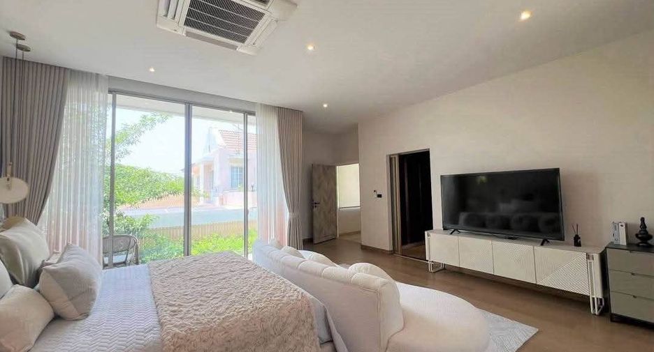 Villa en venta de 5 habitaciones en Lat Phrao, Bangkok