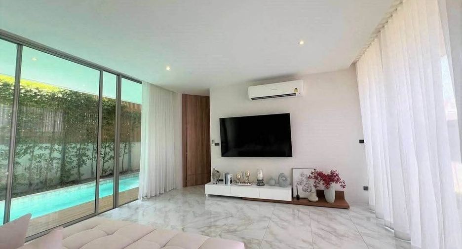 Villa en venta de 5 habitaciones en Lat Phrao, Bangkok