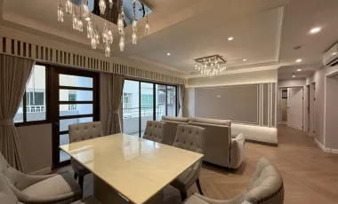 For rent 3 bedrooms condo in Watthana, Bangkok