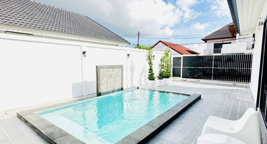 For sale 3 bedrooms house in East Pattaya, Pattaya