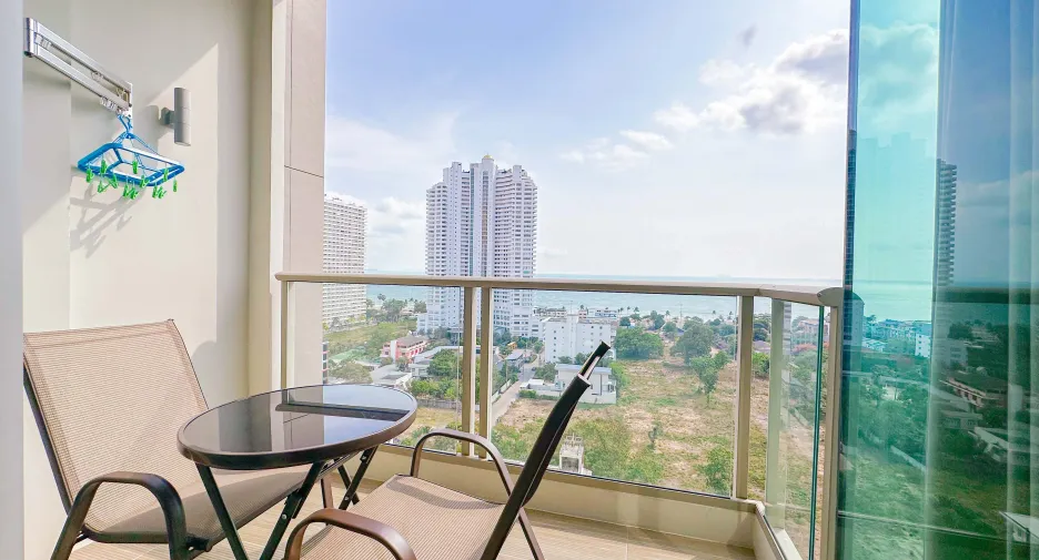 出售 和 出租 1 卧室 公寓 在 Jomtien, 芭提雅