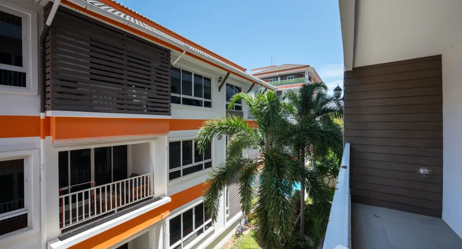 For sale studio apartment in Pratumnak, Pattaya