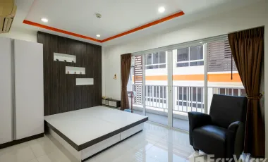 For sale studio apartment in Pratumnak, Pattaya