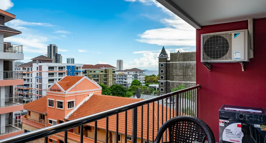 For sale studio apartment in Pratumnak, Pattaya