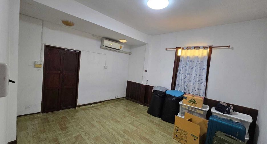 出售 2 卧室 独立屋 在 San Kamphaeng, Chiang Mai