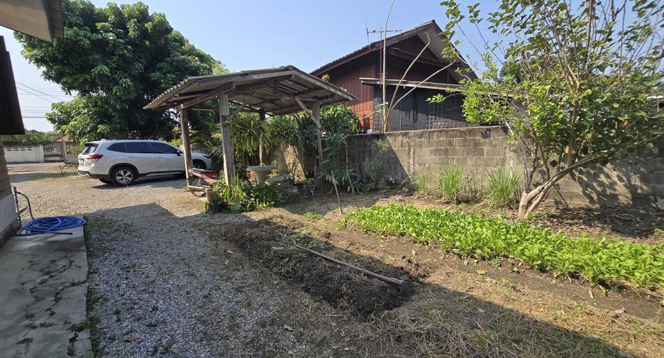 出售 2 卧室 独立屋 在 San Kamphaeng, Chiang Mai