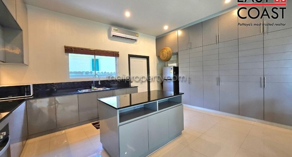 Haus zur Miete mit 3 Zimmer in Huay Yai, Pattaya