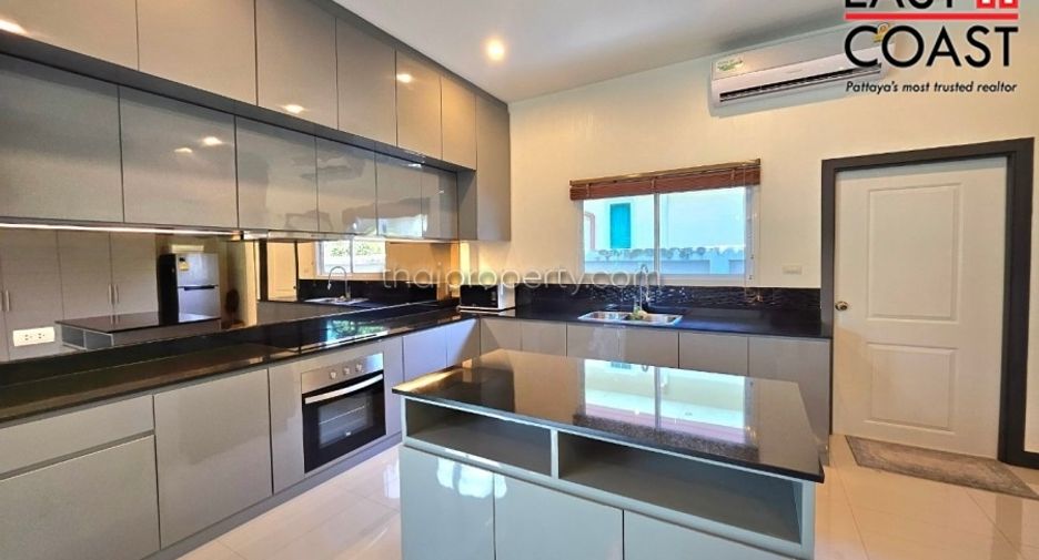 Haus zur Miete mit 3 Zimmer in Huay Yai, Pattaya