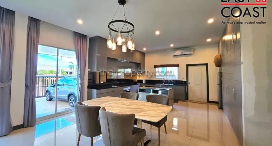 À louer 3 chambres maison à Huay Yai, Pattaya