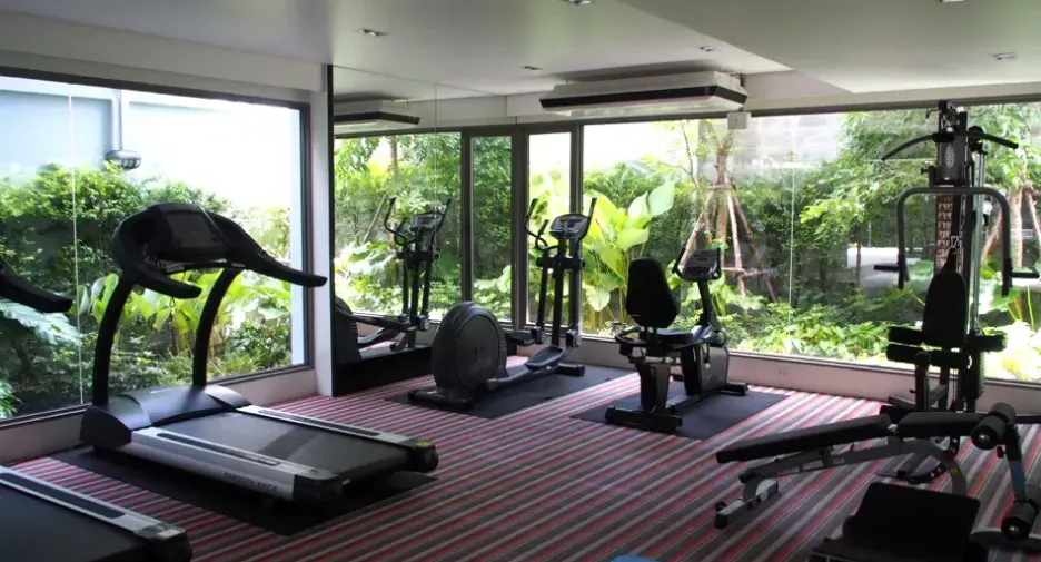 For rent そして for sale 2 ベッドルーム condo in Watthana, Bangkok