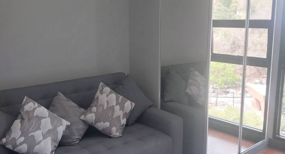 For sale 2 bedrooms condo in Pratumnak, Pattaya