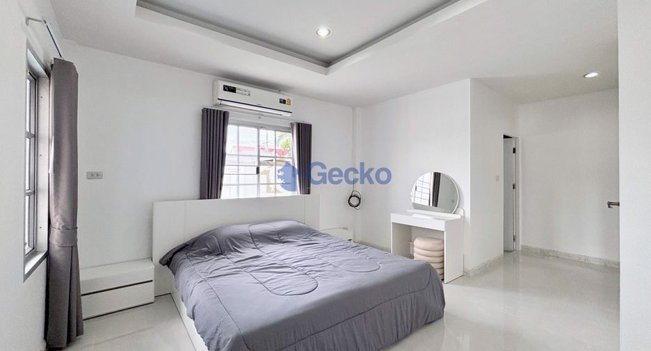 Haus zum Kauf mit 4 Zimmer in East Pattaya, Pattaya