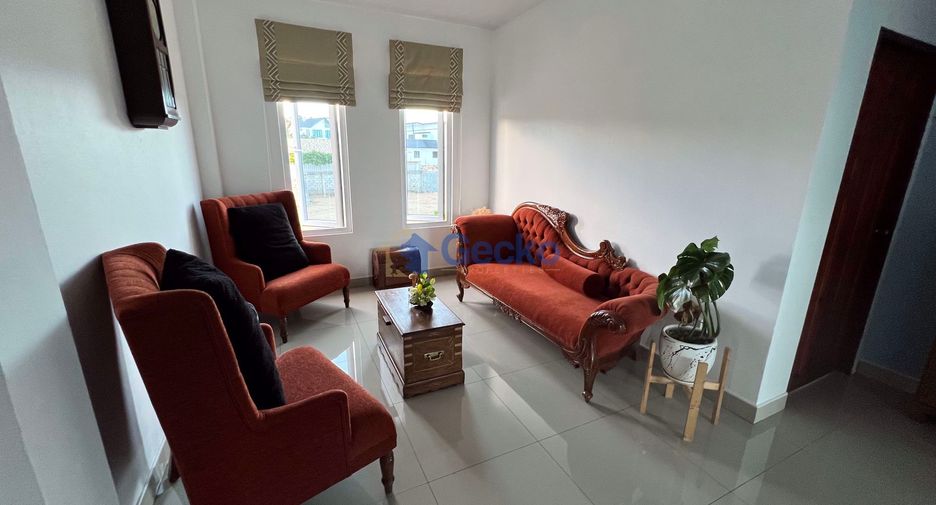 For sale 5 bedrooms house in Huay Yai, Pattaya