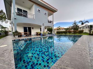 For sale 5 bedrooms house in Bang Lamung, Chonburi