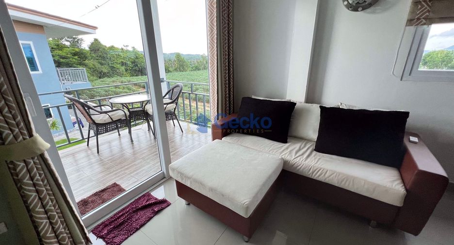 For sale 5 bedrooms house in Huay Yai, Pattaya