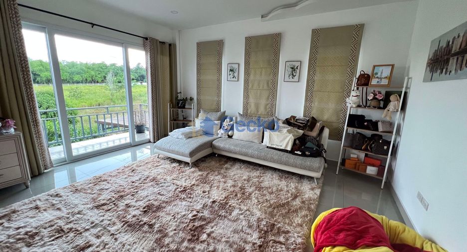 For sale 5 bedrooms house in Huay Yai, Pattaya