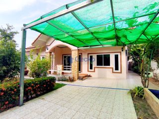 For sale 3 bedrooms house in Bang Saray, Pattaya