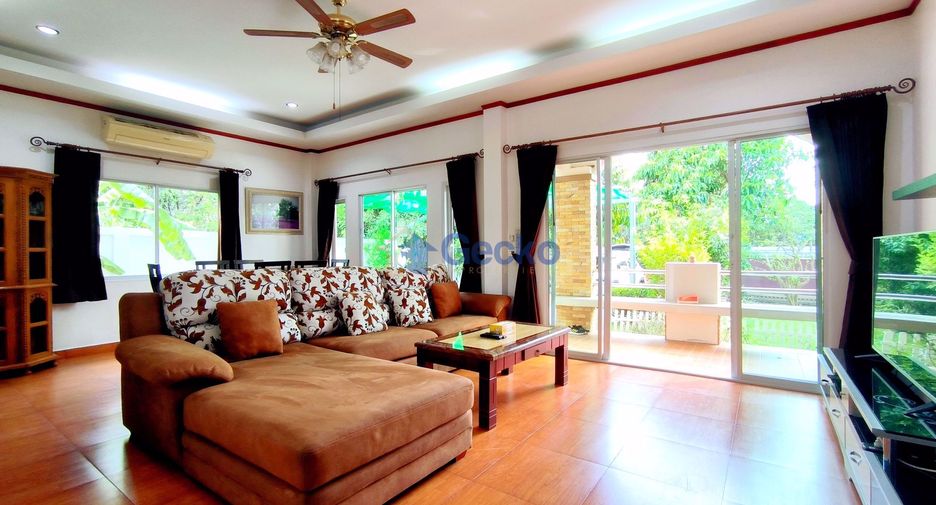 For sale 3 bedrooms house in Sattahip, Chonburi