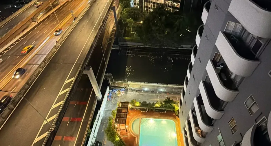 For rent 2 ベッドルーム condo in Watthana, Bangkok
