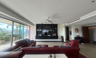 À vendre 3 chambres condo à Khlong Toei, Bangkok