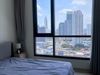 Condo en alquiler de 1 habitaciones en Khlong San, Bangkok