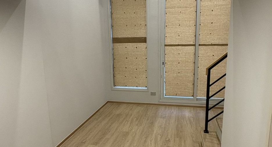 Продажа 1 кровать кондо в Банг Рак, Бангкок