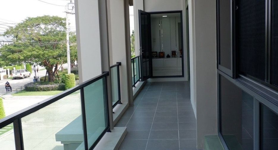 Haus zum Kauf mit 6 Zimmer in Bang Phli, Samut Prakan
