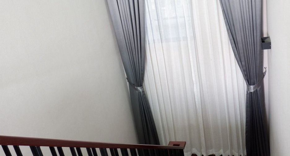 Haus zum Kauf mit 6 Zimmer in Bang Phli, Samut Prakan