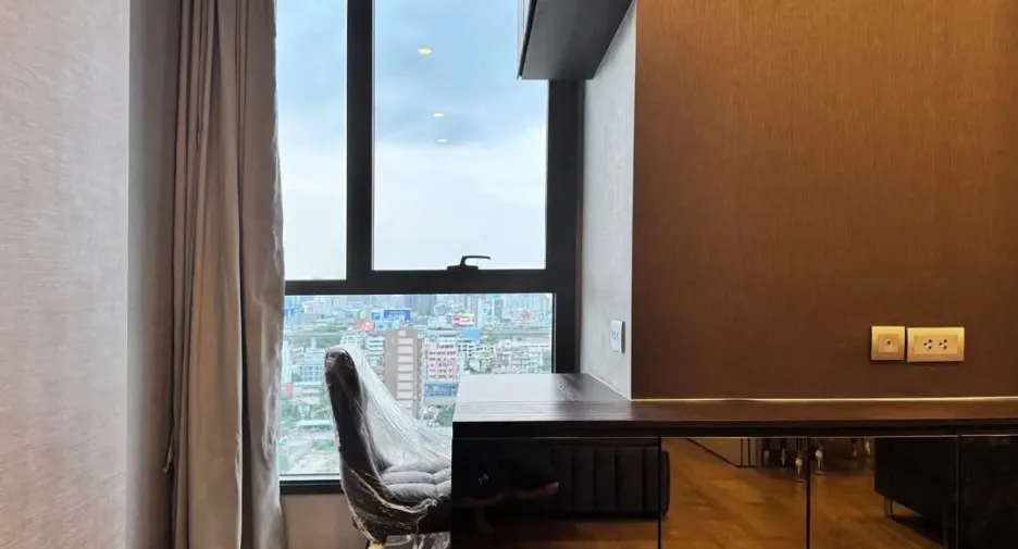 À louer 1 chambre condo à Pathum Wan, Bangkok