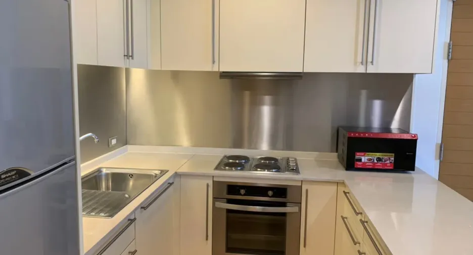 For rent 3 ベッドルーム condo in Bang Kho Laem, Bangkok