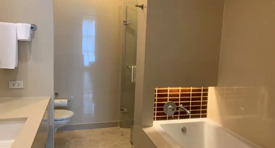 For rent 3 ベッドルーム condo in Bang Kho Laem, Bangkok