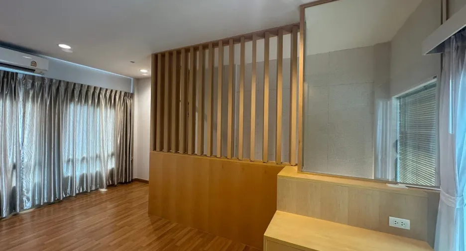 For rent 3 ベッドルーム house in Wang Thonglang, Bangkok