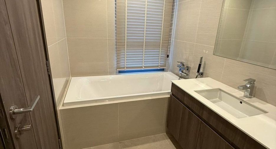 For rent 2 bedrooms condo in Bang Na, Bangkok