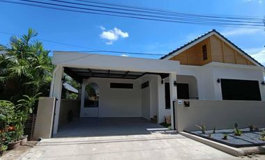 Haus zur Miete mit 3 Zimmer in Mueang Chiang Mai, Chiang Mai