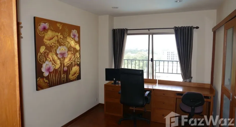 Condo en alquiler de 3 habitaciones en Mueang Chiang Mai, Chiang Mai
