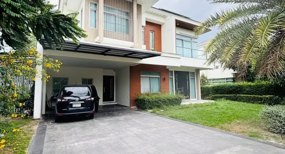 Haus zur Miete mit 4 Zimmer in Lat Krabang, Bangkok