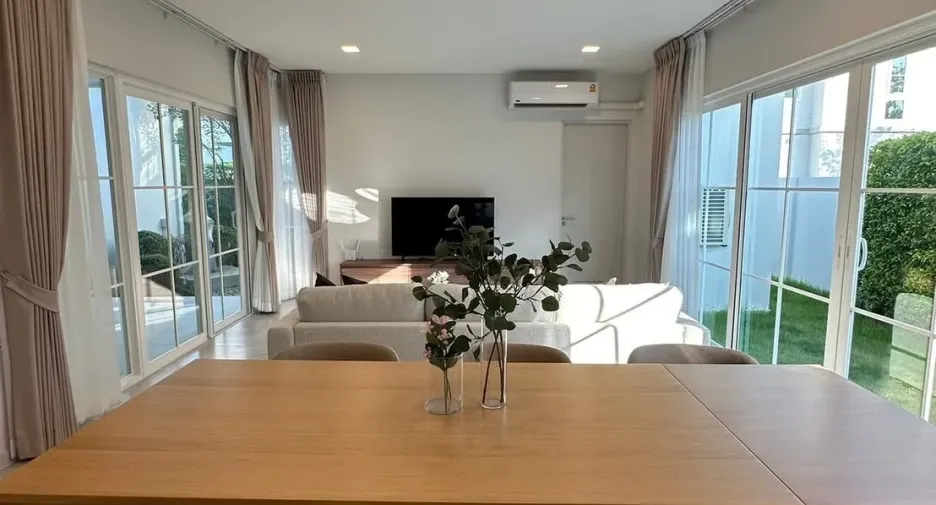 For rent 4 bedrooms house in Bang Phli, Samut Prakan