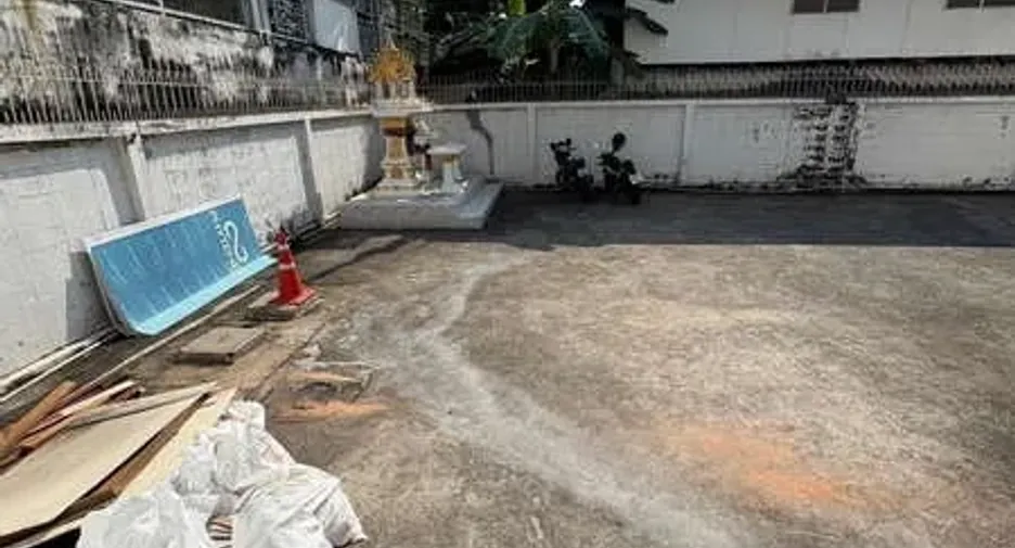 出租 商业空间 在 Khlong Toei, 曼谷