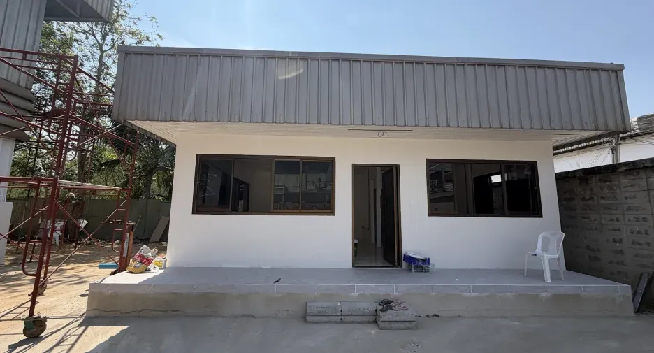 For rent warehouse in Bang Sao Thong, Samut Prakan