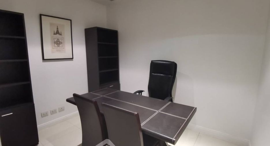Condo en alquiler de 3 habitaciones en Pathum Wan, Bangkok