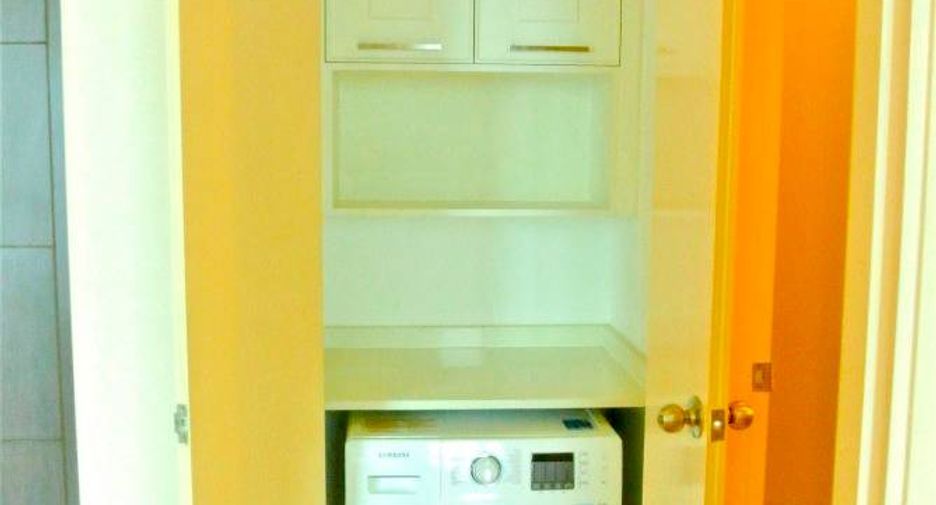 Condo en alquiler de 2 habitaciones en Phra Khanong, Bangkok