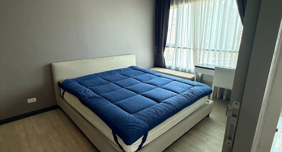 Продажа 2 спальни кондо в Хуаи Кхщанг, Бангкок